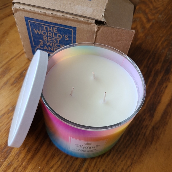 🌞🌈🕯 NWT‼️ Bath & Body Works "Radiant Sky" 3-wick Candle - Picture 3 of 9